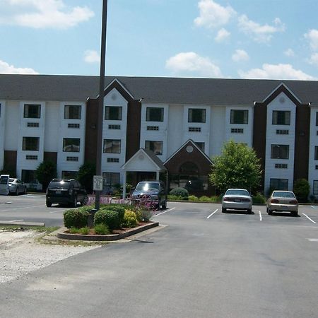 Quality Inn & Suites Prestonsburg Next To Mountain Arts Center Exterior photo